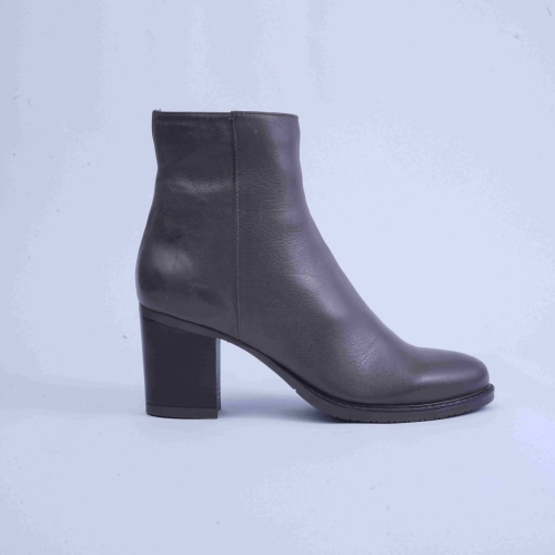 Brown Boot's 32121