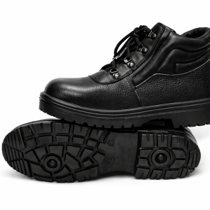 Embossed Tough-Leather Work Boot SA-05